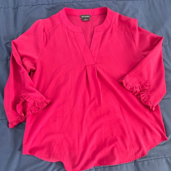 🔥 4 for $20 DEAL 🔥Van Heusen Pink Blouse - Size M - Picture 2 of 8